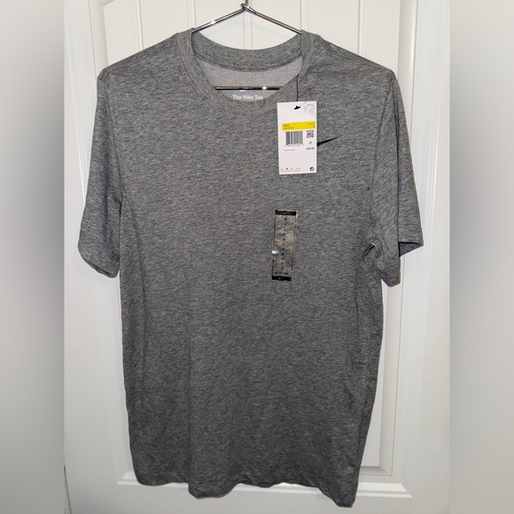 Nike Men's Heather Gray Short Sleeve Dri-Fit Tee - Picture 4 of 11